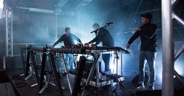 AV AV AV udfordrer den klassiske koncertoplevelse med sjælden indendørskoncert