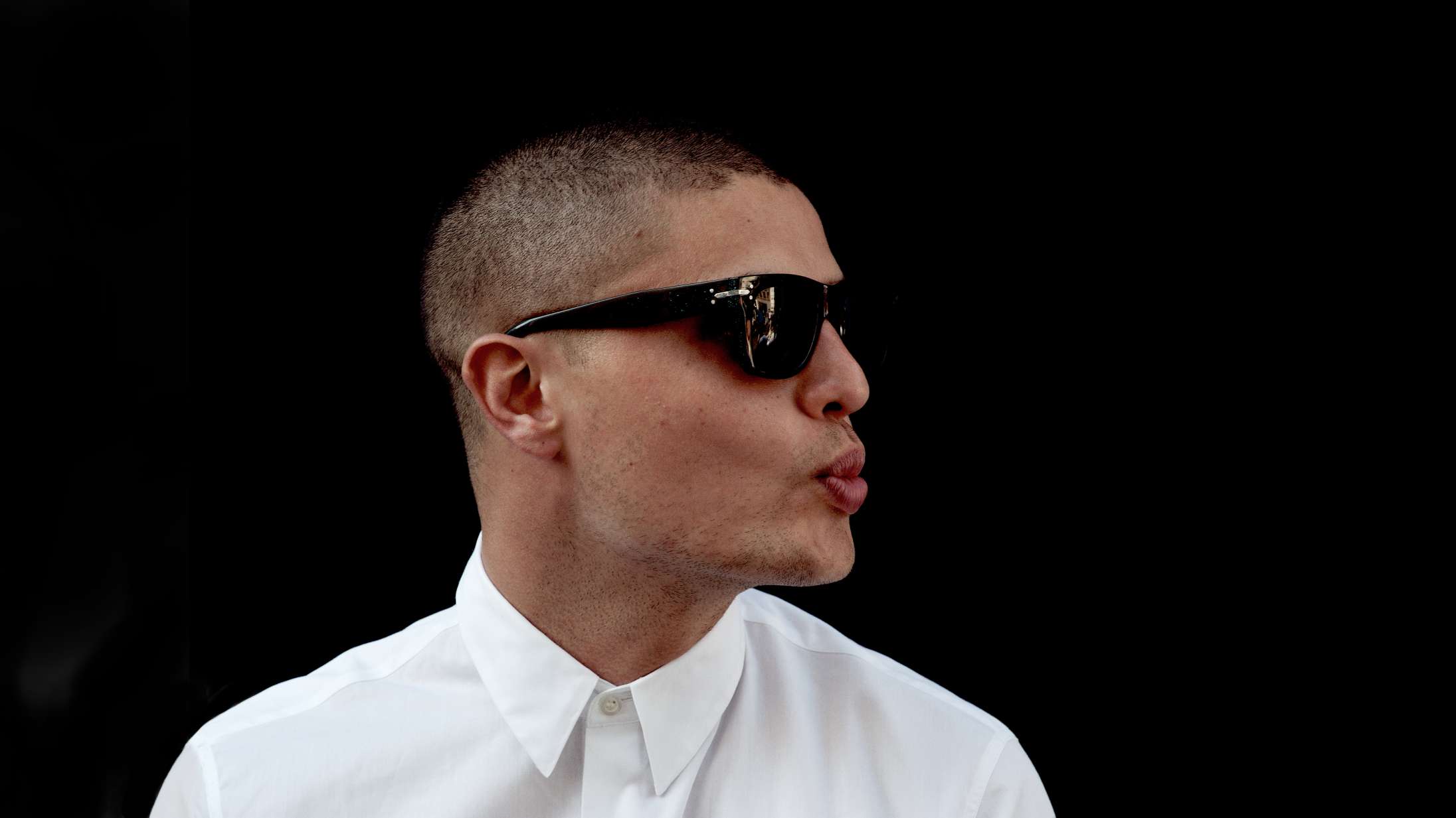 »Jeg så legendarisk«: Hør Kidds nye single ‘Bedre’ – mere selvtilfreds end nogensinde før