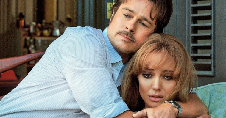 Kærlighed er død: Angelina Jolie og Brad Pitt skal skilles og internettet står i flammer