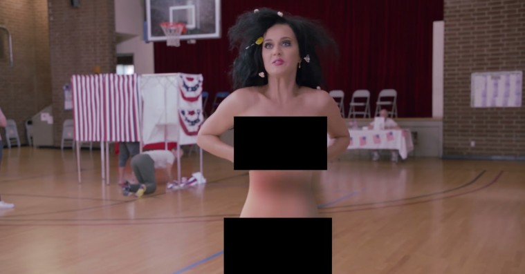 Patrioten Katy Perry stemmer nøgen i Funny or Die-kampagnevideo