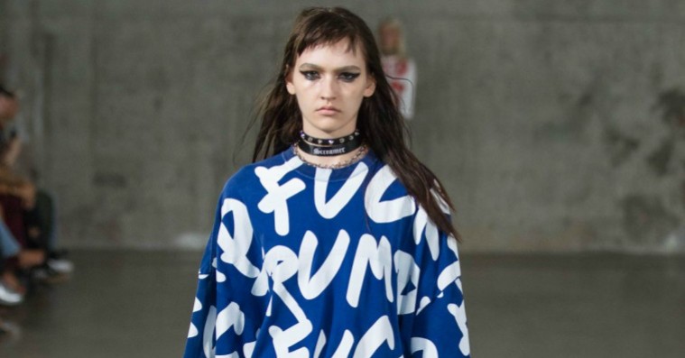 Trump-bashing indtager moden – designere lægger ikke fingre imellem