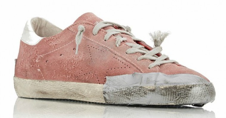 Nu kan du betale 4.000 kroner for slidte sneakers – bare hvis du selv er for doven til at smadre dem