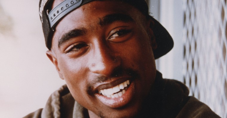 20 år efter: Chance the Rapper, Nas og Snoop Dogg hylder Tupac Shakur