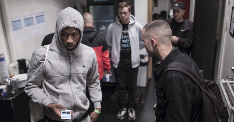 Backstage: Sådan så det ud, da Noah Carter gav debutkoncert i Pumpehuset