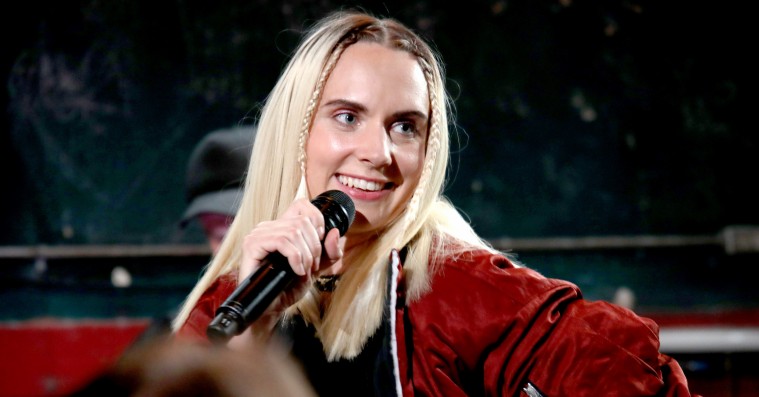 Hør Møs nye single ‘Drum’ – lavet med Justin Bieber-produceren Bloodpop