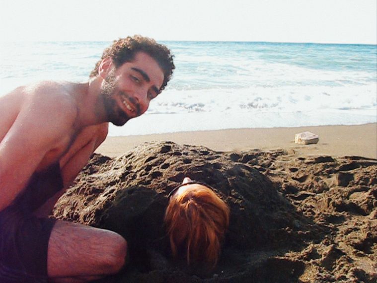 THE_WAR_SHOW_04_©Obaidah-Zytoon