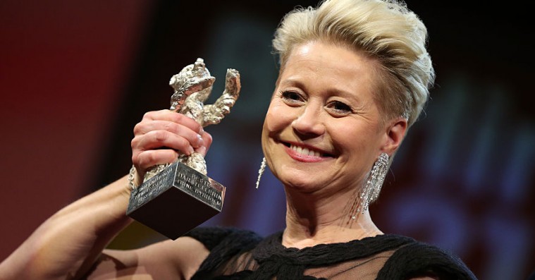 Trine Dyrholm og Victoria Carmen Sonne medvirker i dansk instruktørtalents spillefilmsdebut