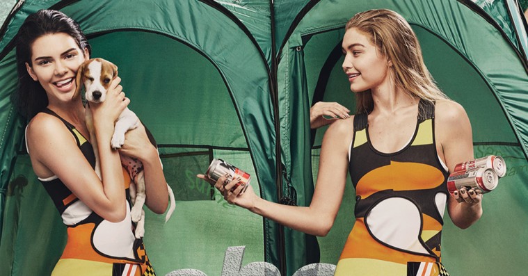 Kendall Jenner og Gigi Hadid i Photoshop-fail – se mor, ingen knæ