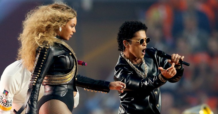 Bruno Mars giver koncert i København