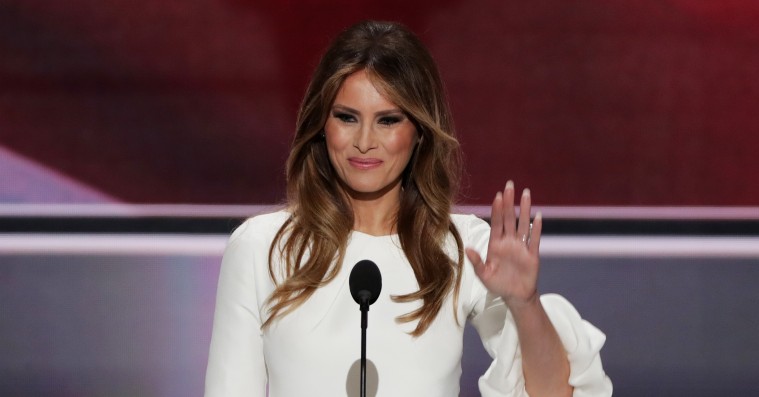 Designer opfordrer til boykot af Melania Trump – vil ikke støtte racisme, sexisme og fremmedhad