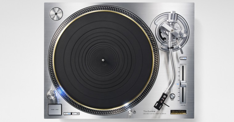 Månedens gear og gadgets: MacBooks med touchskærm, Googles flagskib og legendarisk pladespiller