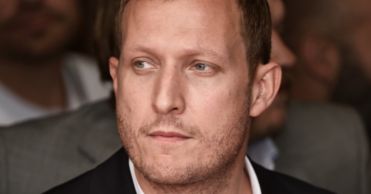 Tobias Lindholm tilknyttet sin første amerikanske film – stjerneinstruktør producerer