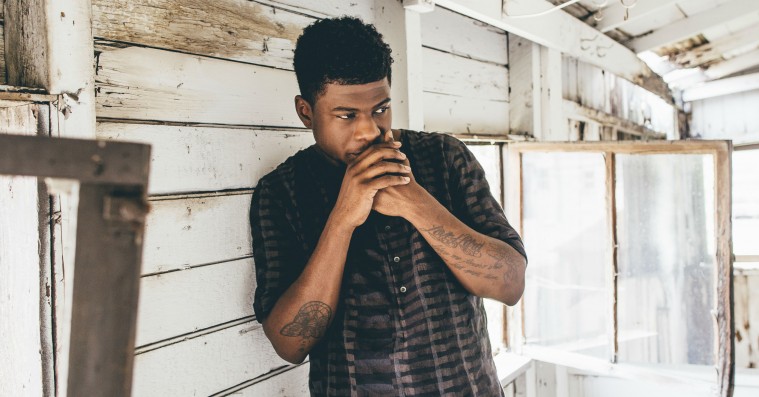 Interview: Mick Jenkins er både kærlighedsspreder og sortsynet realist