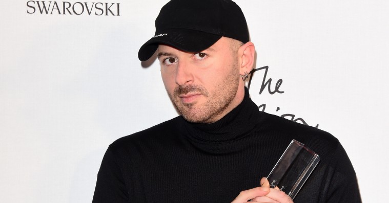 Balenciaga-designer Demna Gvasalia gør op med det polerede modebillede: »Det keder mig til døde«