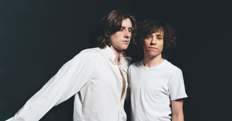 Foxygen i hamskifte: Overdådig orkesterpop balancerer pirrende på kanten af pastiche