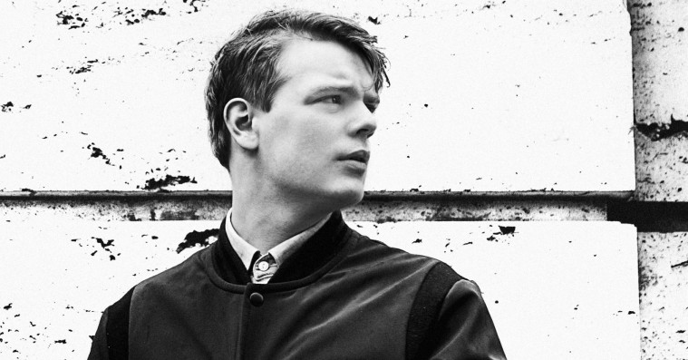 Jens Ole McCoys ’Underverden’-score er en eminent motorcykeltur gennem natten