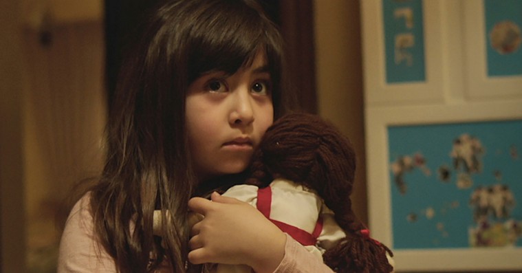 ’Under the Shadow’: Hypet iransk horror rører mere, end den gyser