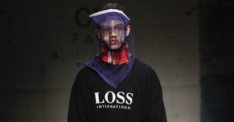 Designere reagerer på Trump og Brexit i London: Skizofreni, overlevelsesgear og camouflage