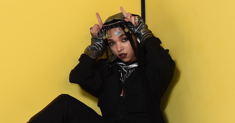FKA Twigs teaser Nike-samarbejde – blandt andet en Air Huarache