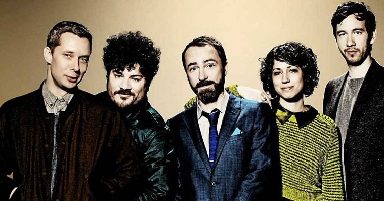 The Shins’ første album i fem år er mere fremadskuende visionært end retrospektivt dvælende
