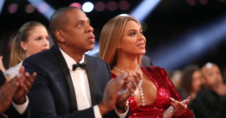 Queen B fylder år – se Jay-Z få festivalpublikum til at synge fødselsdagssang for Beyoncé
