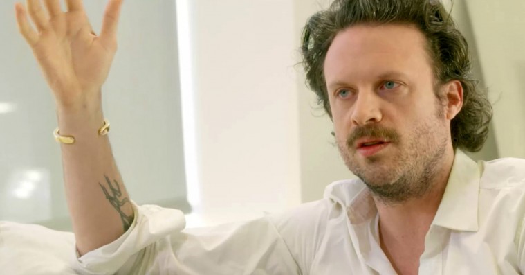 Father John Misty deler de store tanker bag albummet ‘Pure Comedy’ i nyt dybdegående interview