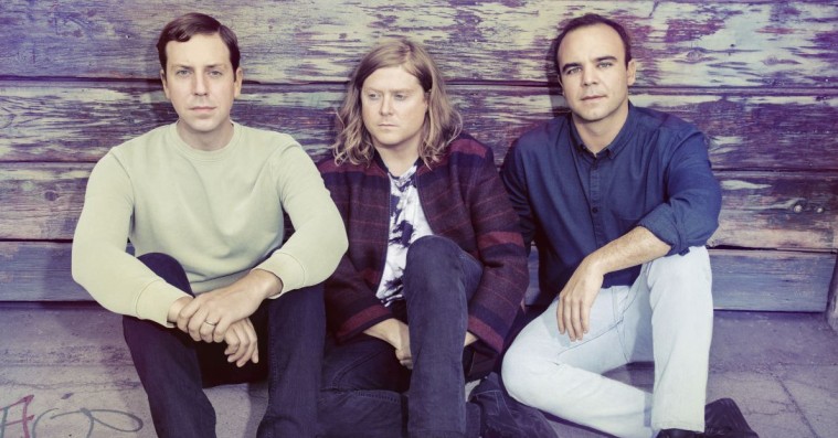 Future Islands giver koncert i København – rammer det nye Tap1