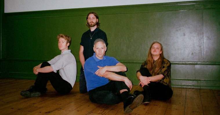 The Rumour Said Fire annoncerer nyt album – se videoen til førstesinglen ‘Television Personalities’