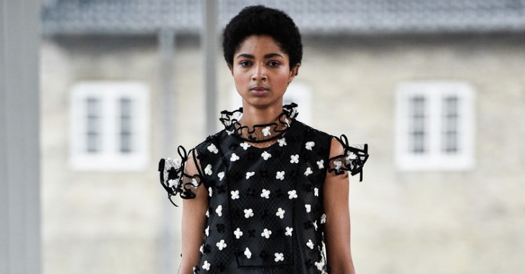 Cecilie Bahnsen nomineret til international modepris – kan vinde to millioner kroner