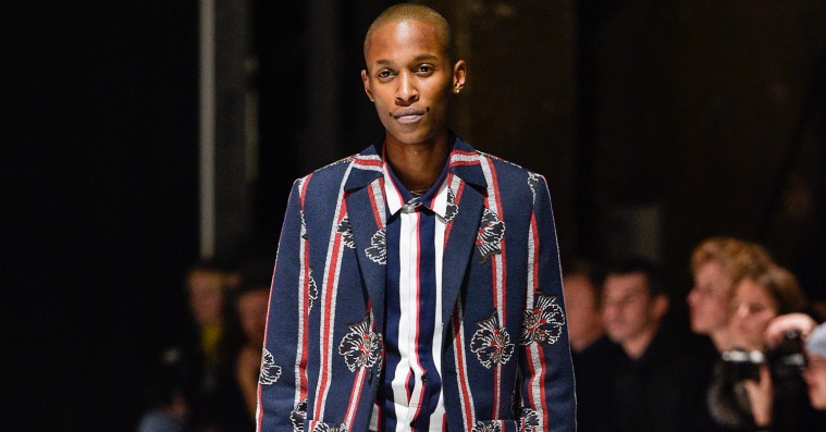 Henrik Vibskov gav modeshowet nyt format i Østre Gasværk Teater