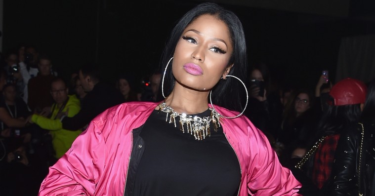 Nicki Minaj har styr på stilen under modeugen i Paris