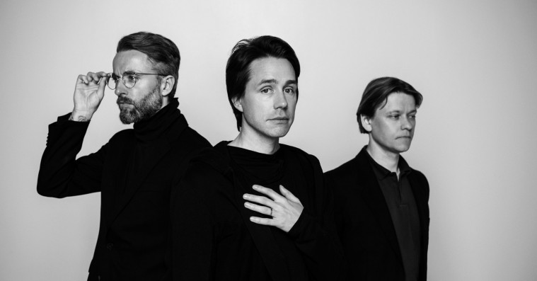 Mew finder ny energi i trioformat på det favnende ‘Visuals’