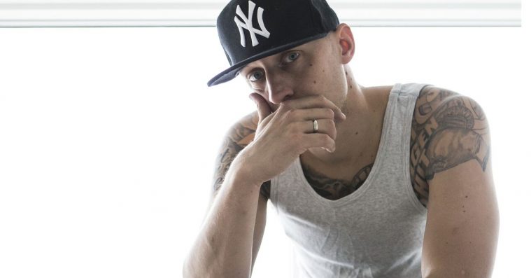 Pede B kridter banen op på ny single: ‘Første Runde’