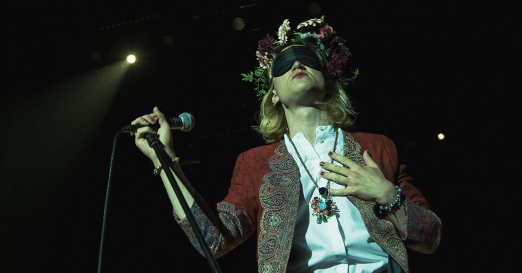 Bisse bjergtog Store Vega med en livsbekræftende koncert