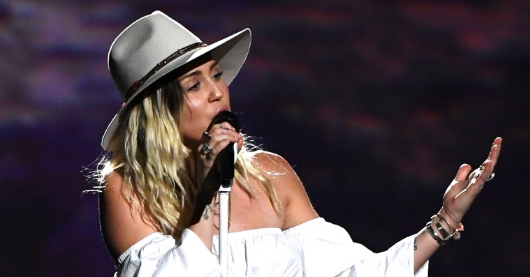 Miley Cyrus’ stilforandring var komplet til Billboard Music Awards