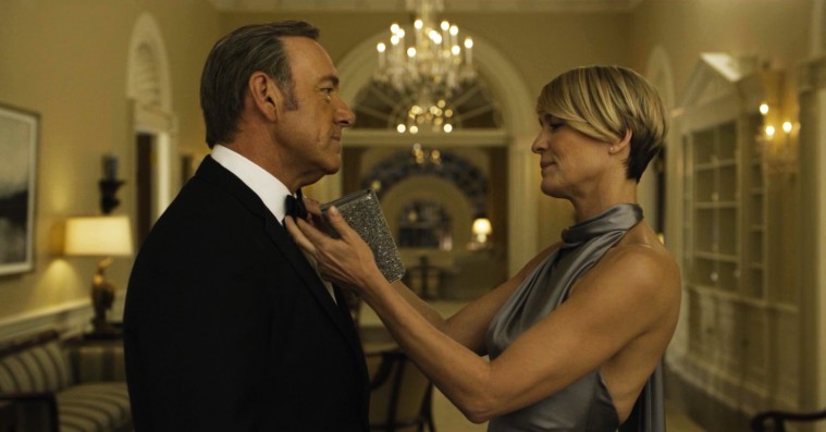 ‘House of Cards’-forfattere knokler for at skrive Frank Underwood ud af sæson 6