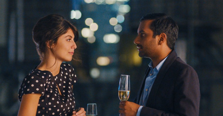 ’Master of None’ sæson 2: Aziz Ansari bryder med klassiske komedieforskrifter