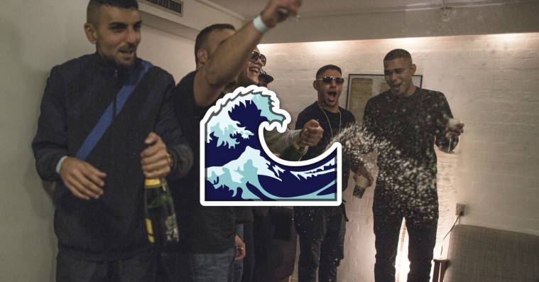 Bølgen fra blokken: Hvordan en emoji symboliserer magtovertagelsen i dansk popkultur