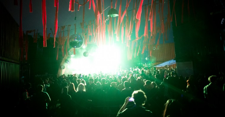 Final Party: Distortion peakede med kosmopolitisk klubaften i det fri