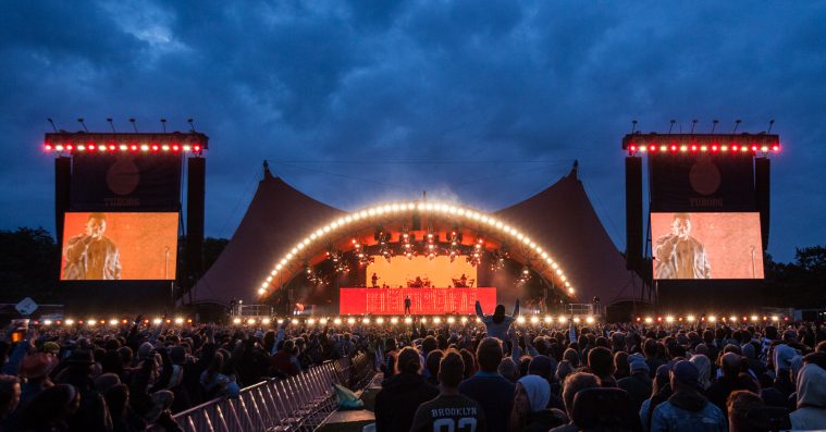 Roskilde-plakaten lander 5. april – det her kan du forvente