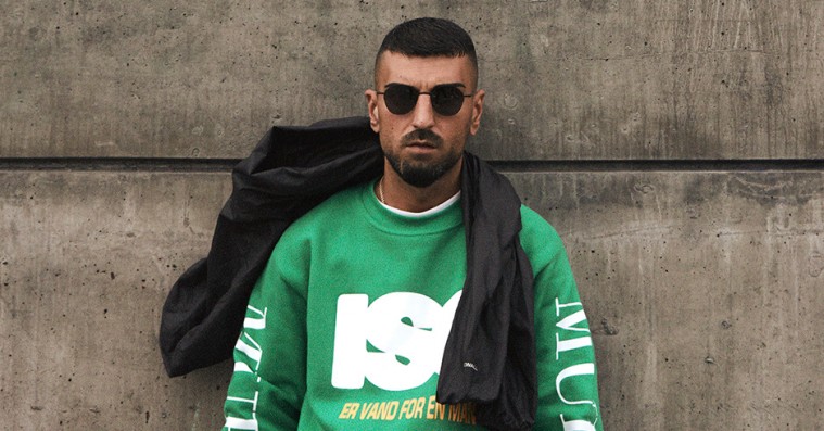 Muf10 dedikerer nye trøjer til Jamaika: »Hold ud, brormand!«