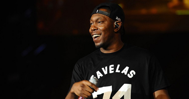 Dizzee Rascals lyriske finesse drukner i grime-klicheer på ’Raskit’