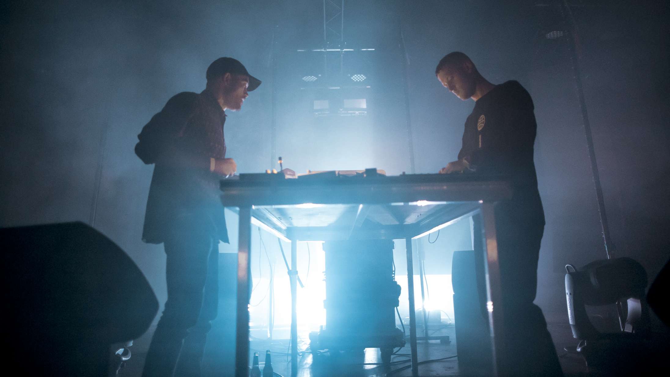 I weekenden får København et nyt spillested for elektronisk musik – og man må stå op!