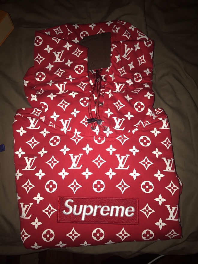 Resellpriserne er enorme efter Louis Vuitton x Supremedrop / Nyhed