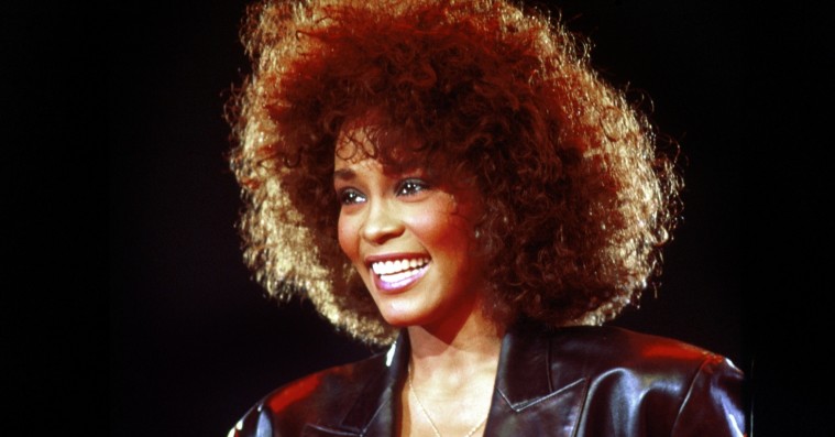 ‘Whitney: Can I Be Me’: Dokumentar om en af verdens største stemmer rammer lige i hjertekulen
