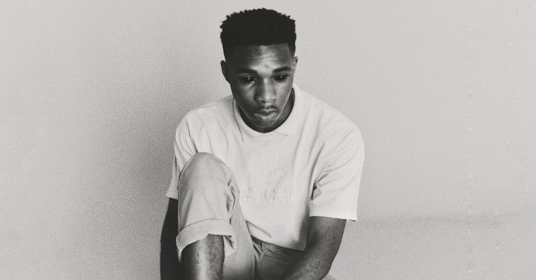 Liss har været i studiet med r’n’b-novicen Tom Tripp – lyt til den funky ‘Pamela’ her