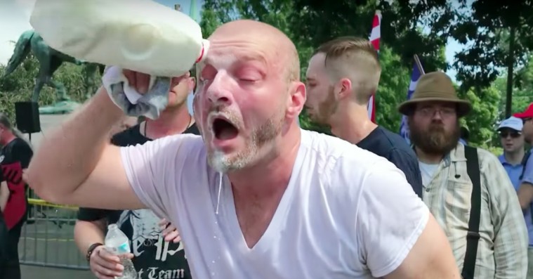 Minidokumentar om nynazisternes indtog i Charlottesville er dybt foruroligende