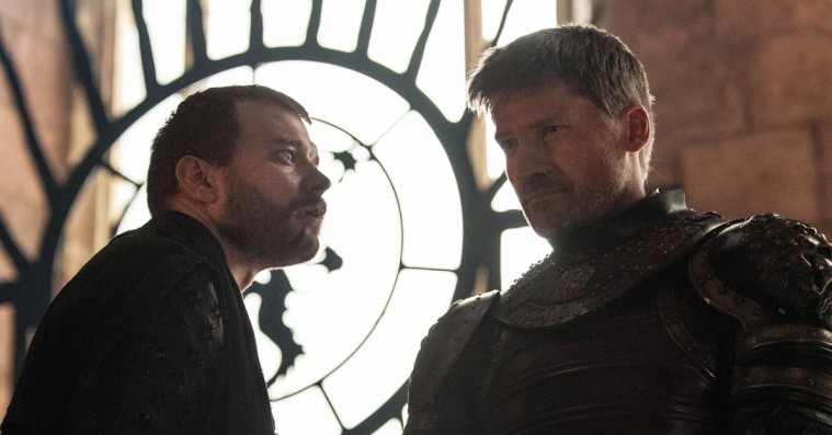 Pilou Asbæk og Nikolaj Coster-Waldau hang ud til en fodboldkamp til internettets store fornøjelse