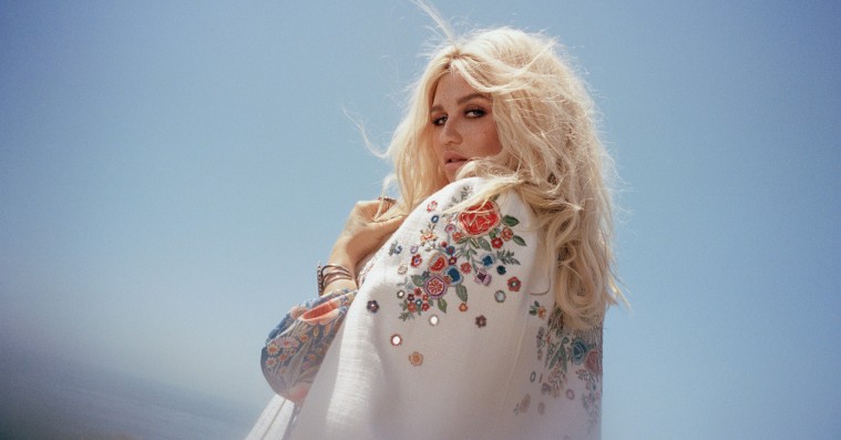 ‘Rainbow’: Kesha er blevet moden, men bestemt ikke kedelig