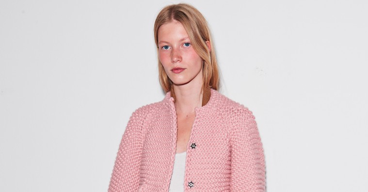 Danske Carcel åbner popup-butik med sit fængselsstrik: »Det må ikke blive for frelst«